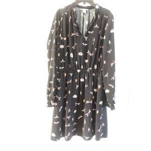 Dark blue dress with 🦋